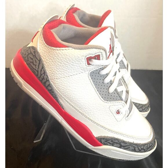 Jordan 3 Retro Fire Red 2022 SZ 3Y(GS) DM0967-160 White Cement GreyBlac Sneakers - Picture 3 of 11